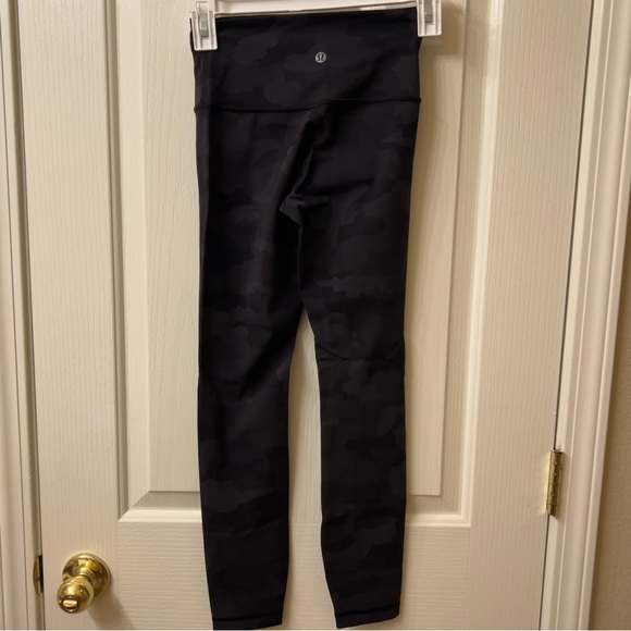 Lululemon Camo Wunder Under Leggings - Picture 2 of 2
